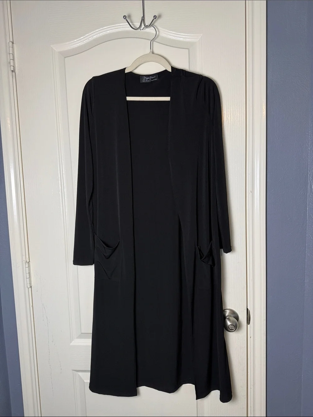 BRIGITTE BRIANNA BLACK LONG LIFESTYLE CARDIGAN - Picture 2 of 4